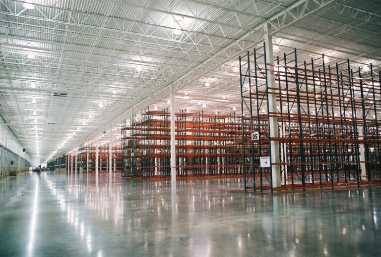 Huge-Uline-Distribution-Center-of-1086202-Sq.-Ft